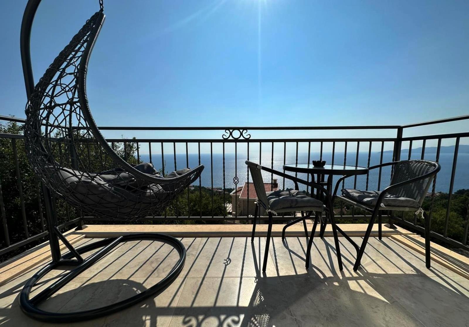Almond Apartament Sveti Stefan